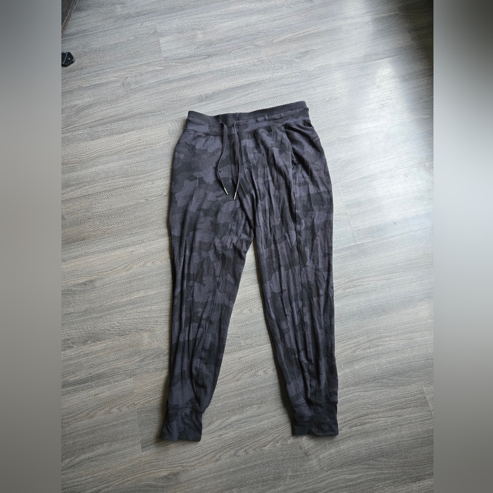 Lululemon Black Camouflage Jogger Pants